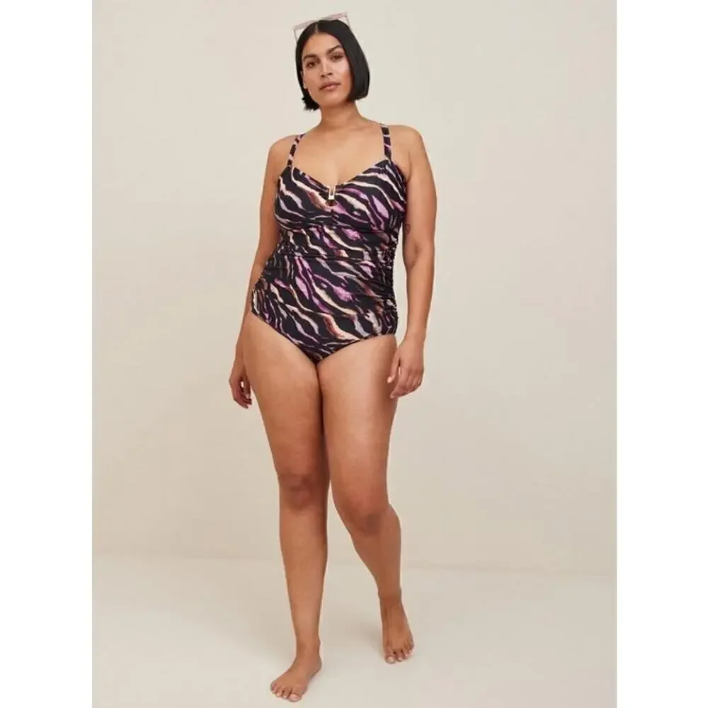 NWT Torrid Wireless Ladder Back One Piece Swimsuit Size 1X